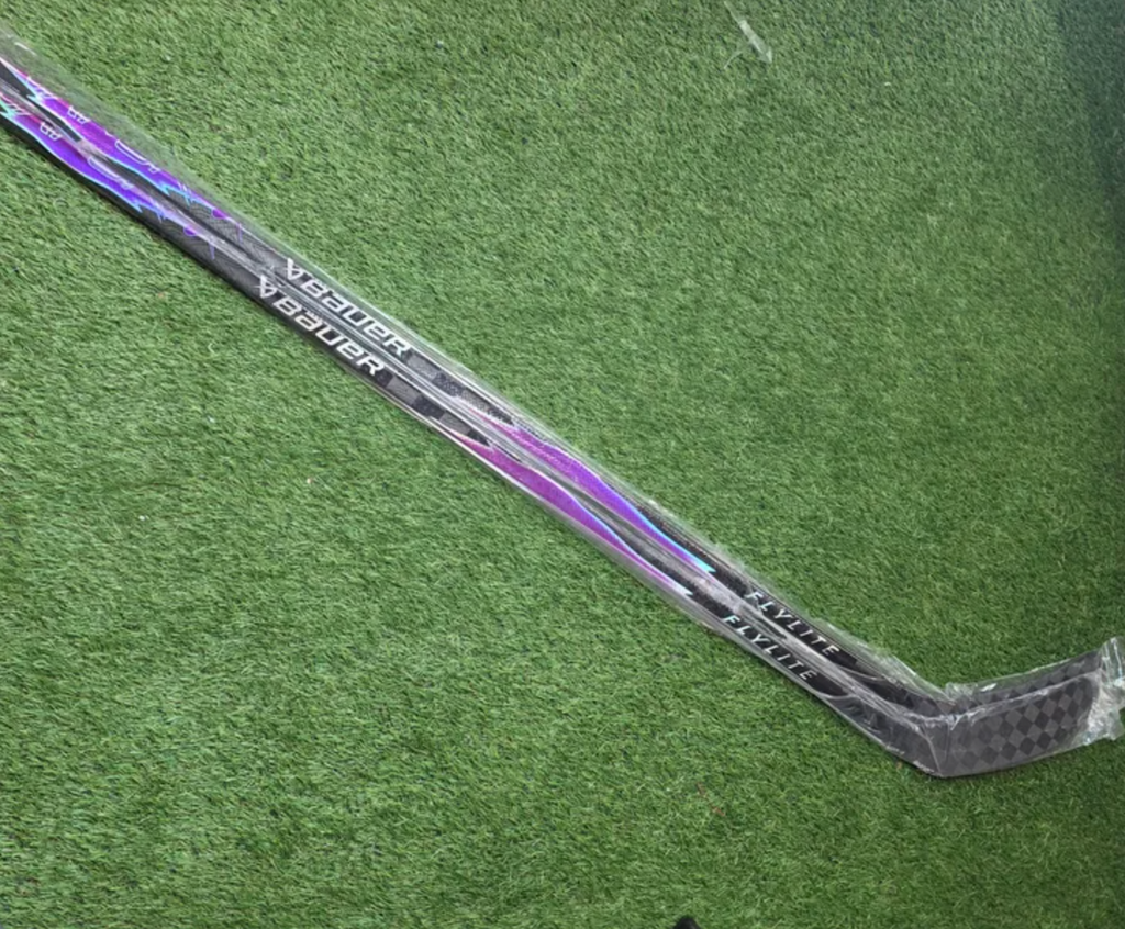Bauer Vapor Flylite RH P28M 87 Flex Pro Stock Hockey Stick  (New)