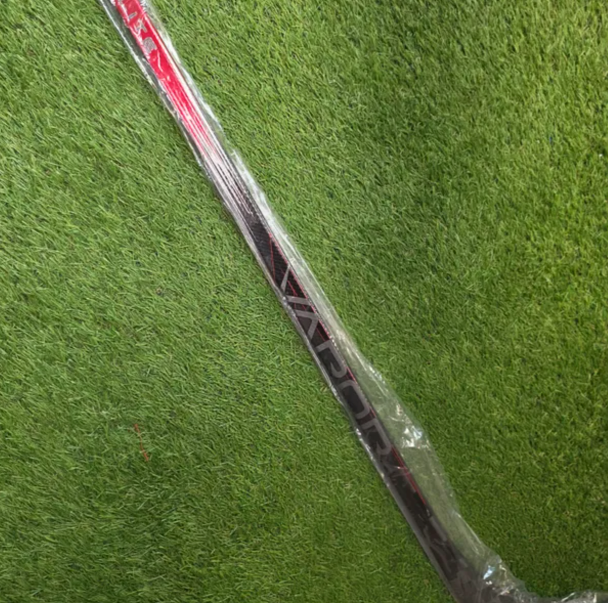 Bauer Vapor Hyperlite 2 RH P28 82 Flex Pro Stock Hockey Stick (New)