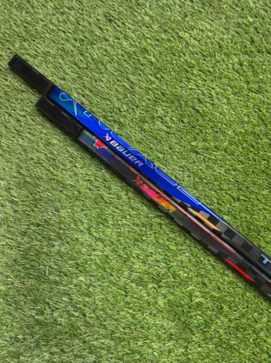 Bauer RED Twitch RH P28 77 Flex Pro Stock Hockey Stick (New)