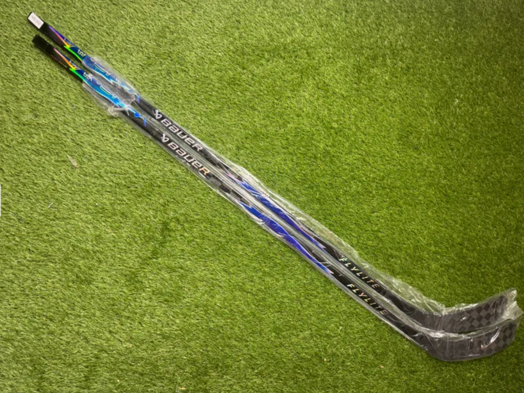 Bauer Vapor Flylite RH P28 77 Flex Pro Stock Hockey Stick (New)-HS-0021