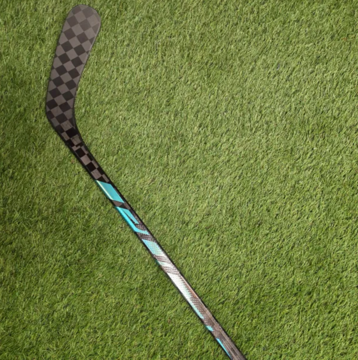 Bauer Pulse2 RH P92 102 Flex Pro Stock Hockey Stick (New)