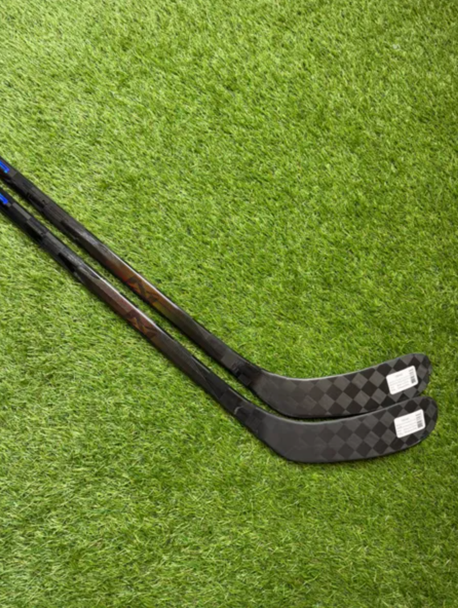 Bauer Nexus Tracer RH P28 65 Flex Pro Stock Hockey Stick (New)