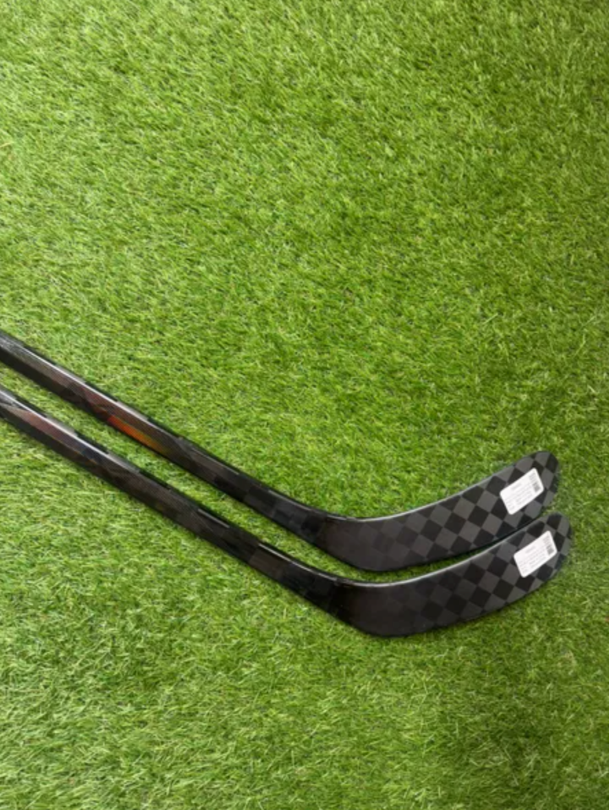 Bauer Nexus Tracer RH P28 77 Flex Pro Stock Hockey Stick (New)