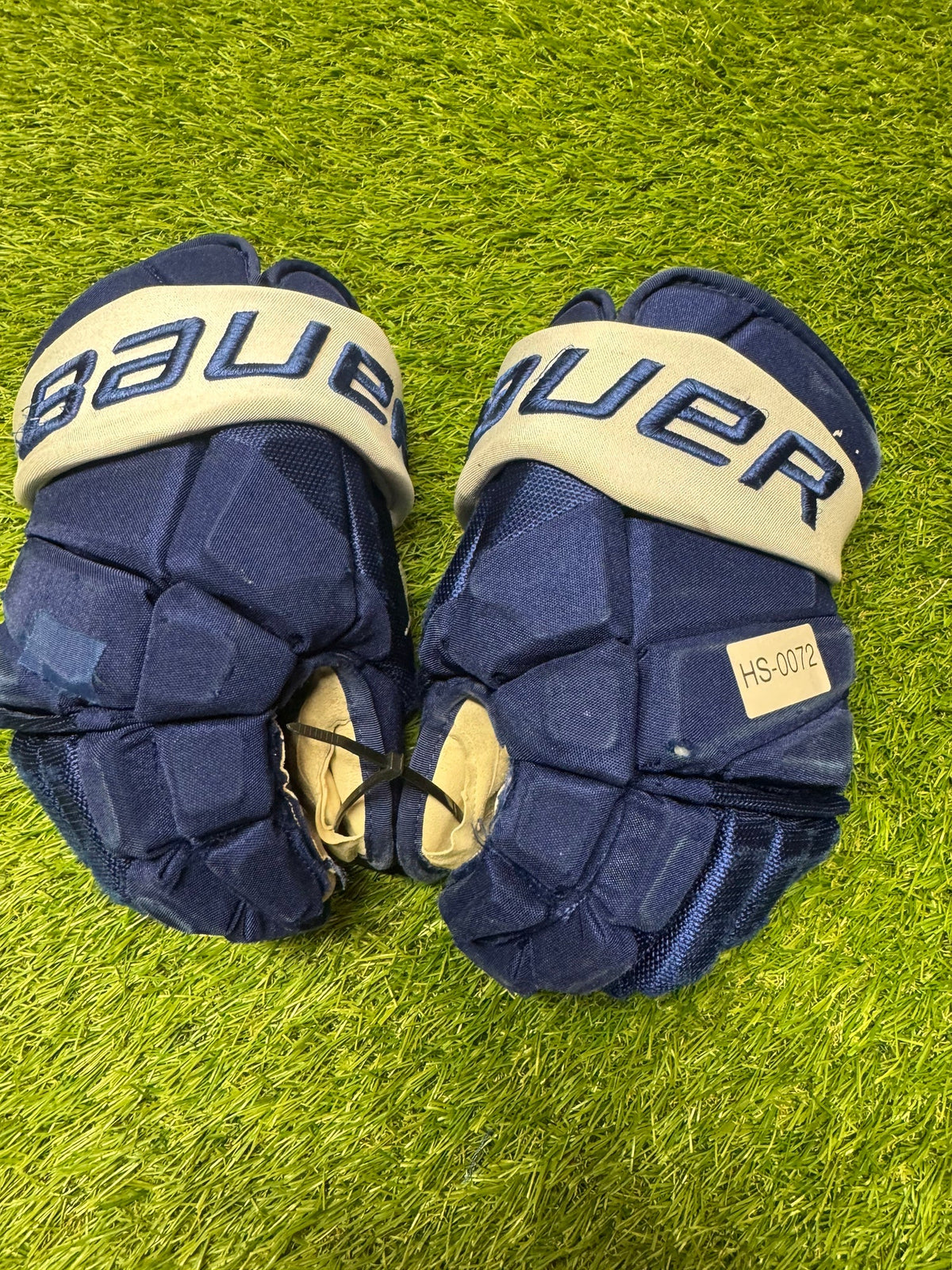 Bauer Vapor Hyperlite Gloves 15" Pro Stock (Used)-HS-0072