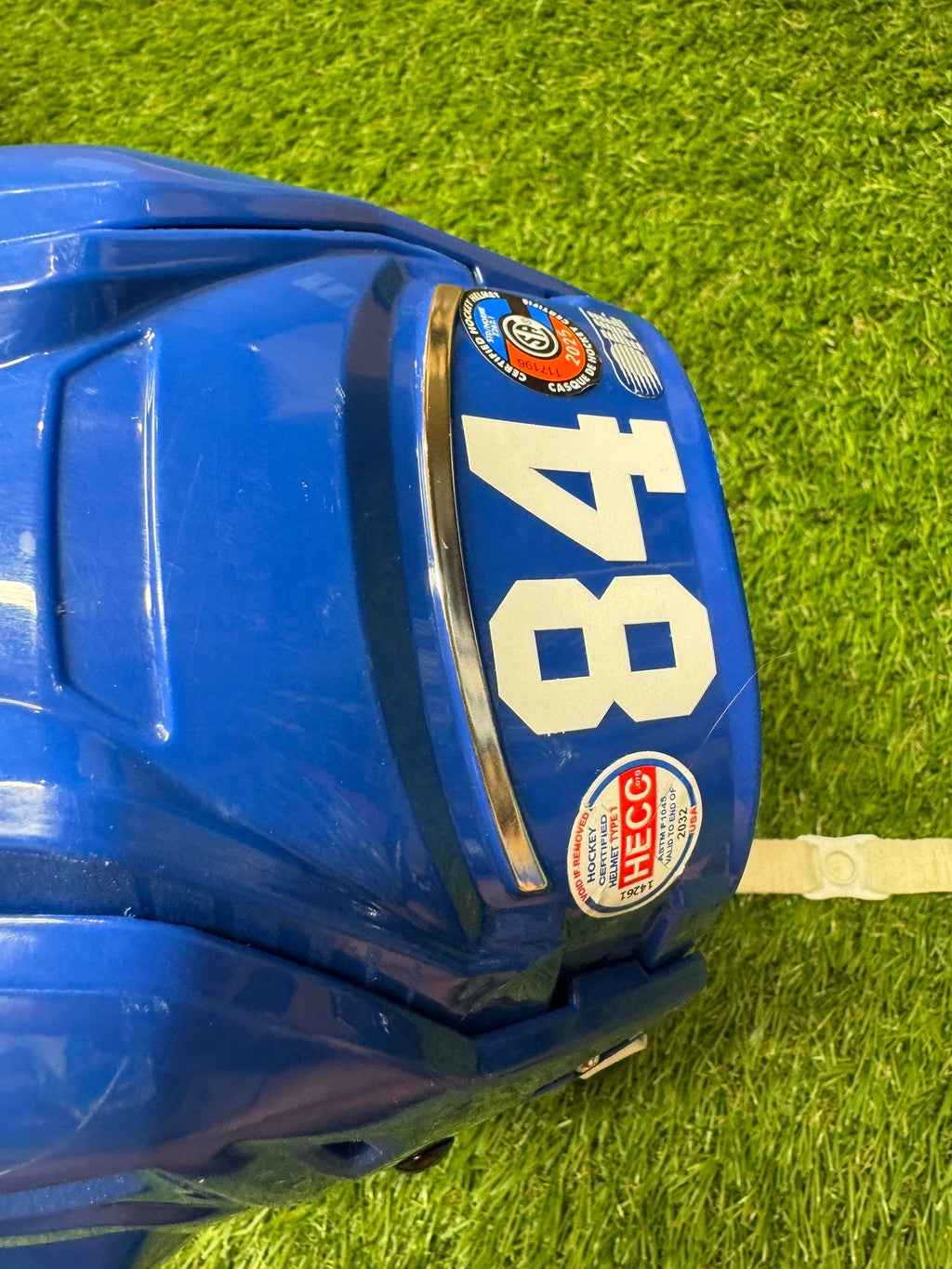 Small Bauer Re-Akt 155 Helmet Pro Stock (Used)-HS-0030 - photo 4