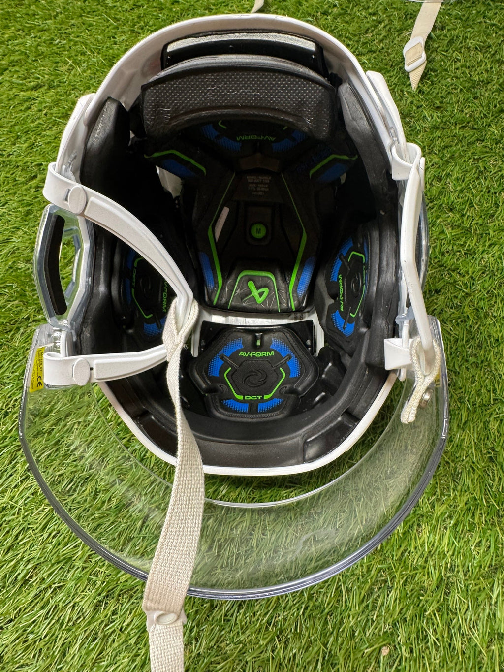 Medium Bauer Re-Akt 155 Helmet Pro Stock (Used)-HS-0062 - photo 5