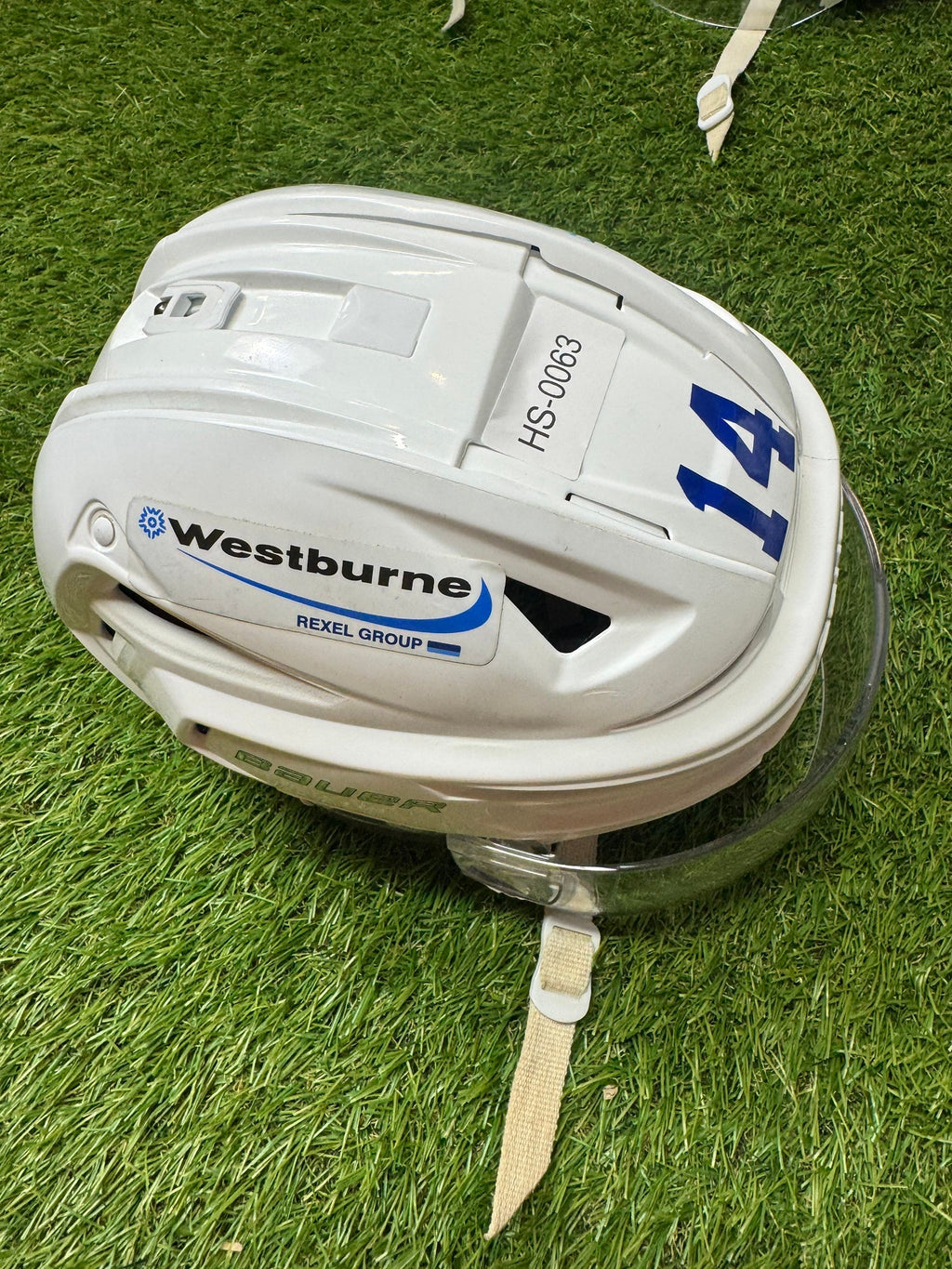 Medium Bauer Re-Akt 155 Helmet Pro Stock (Used)-HS-0063 - photo 3